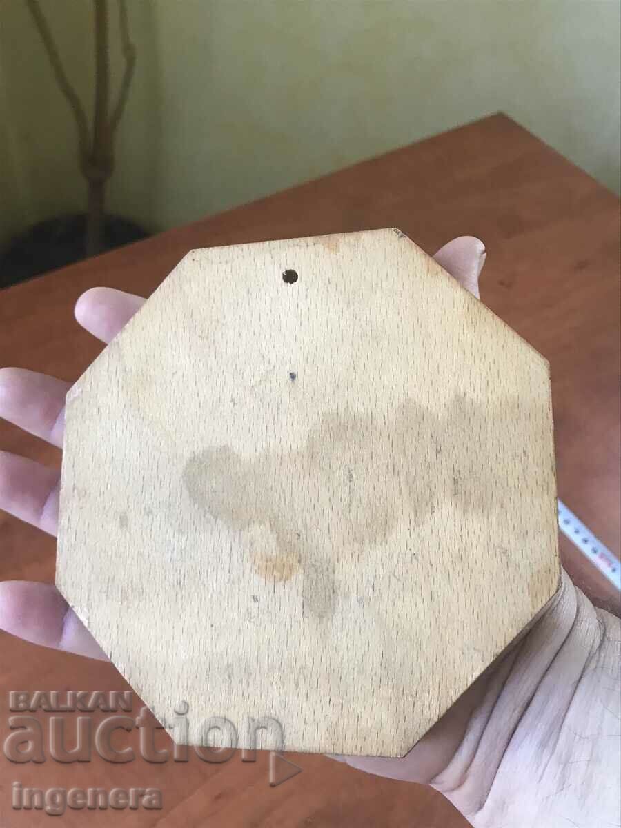 PANEL WOOD PAINTING GIRL IN FRONT OF ETHNICITY FOLKLORE FROM SOCA - 5 PANEL WOOD PAINTING GIRL IN FRONT OF ETHNICITY FOLKLORE FROM SOCA - 5