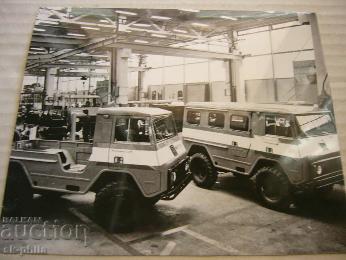 Old photo - Hungarian Jeeps "Lapland - Volvo"