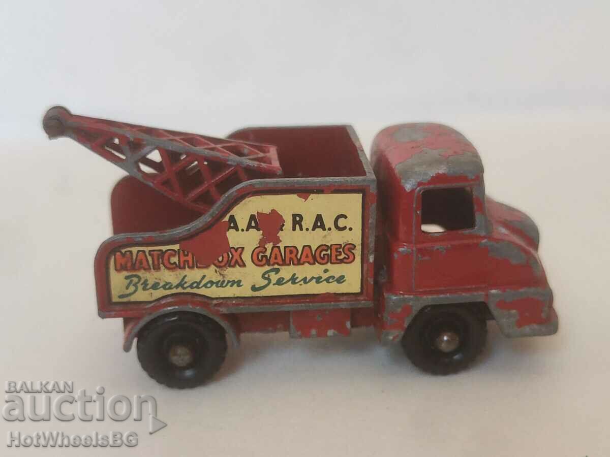 MATCHBOX LESNEY. No 13C Thames Trader Wreck Truck 1960 with price 9.99 BGN | € 5.11 MATCHBOX LESNEY. No 13C Thames Trader Wreck Truck 1960 with price 9.99 BGN | € 5.11