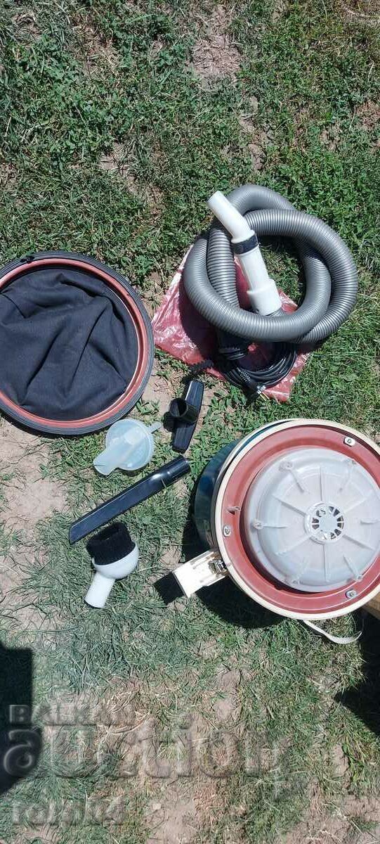 VACUUM CLEANER - TYPHOON - 1994 - EXCELLENT CONDITION - 6 VACUUM CLEANER - TYPHOON - 1994 - EXCELLENT CONDITION - 6