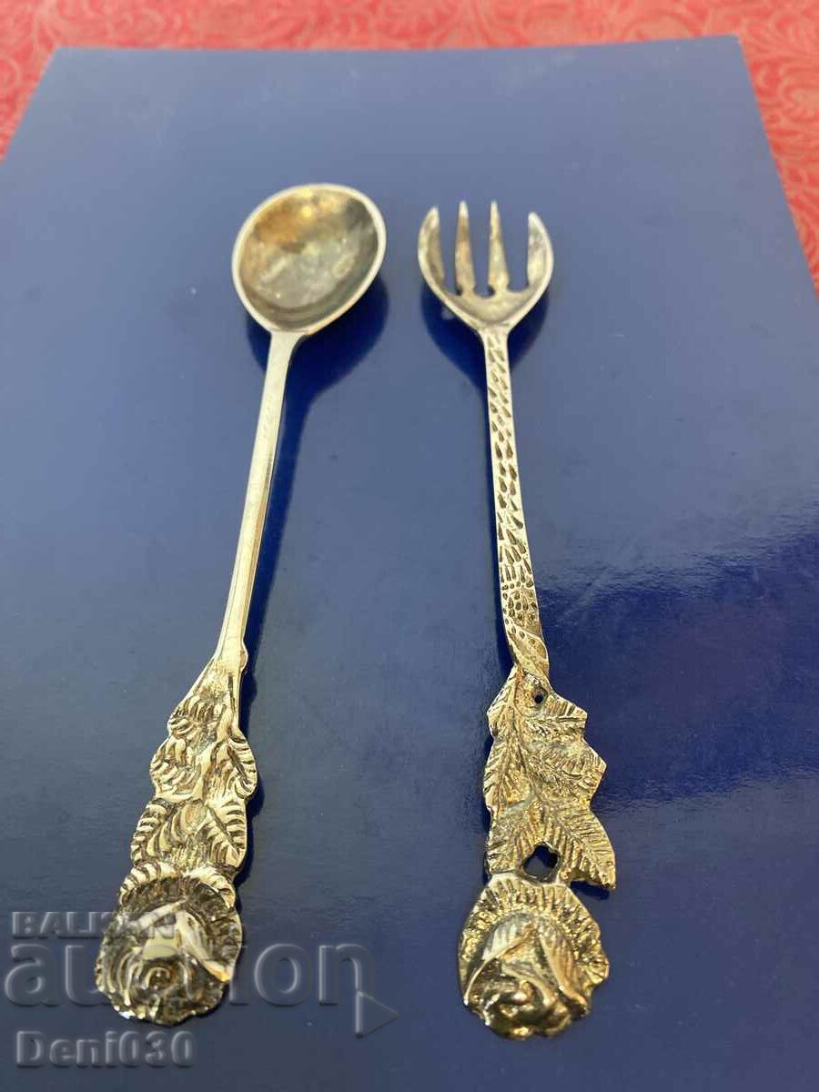 Collector's set fork and spoon with markings !!!