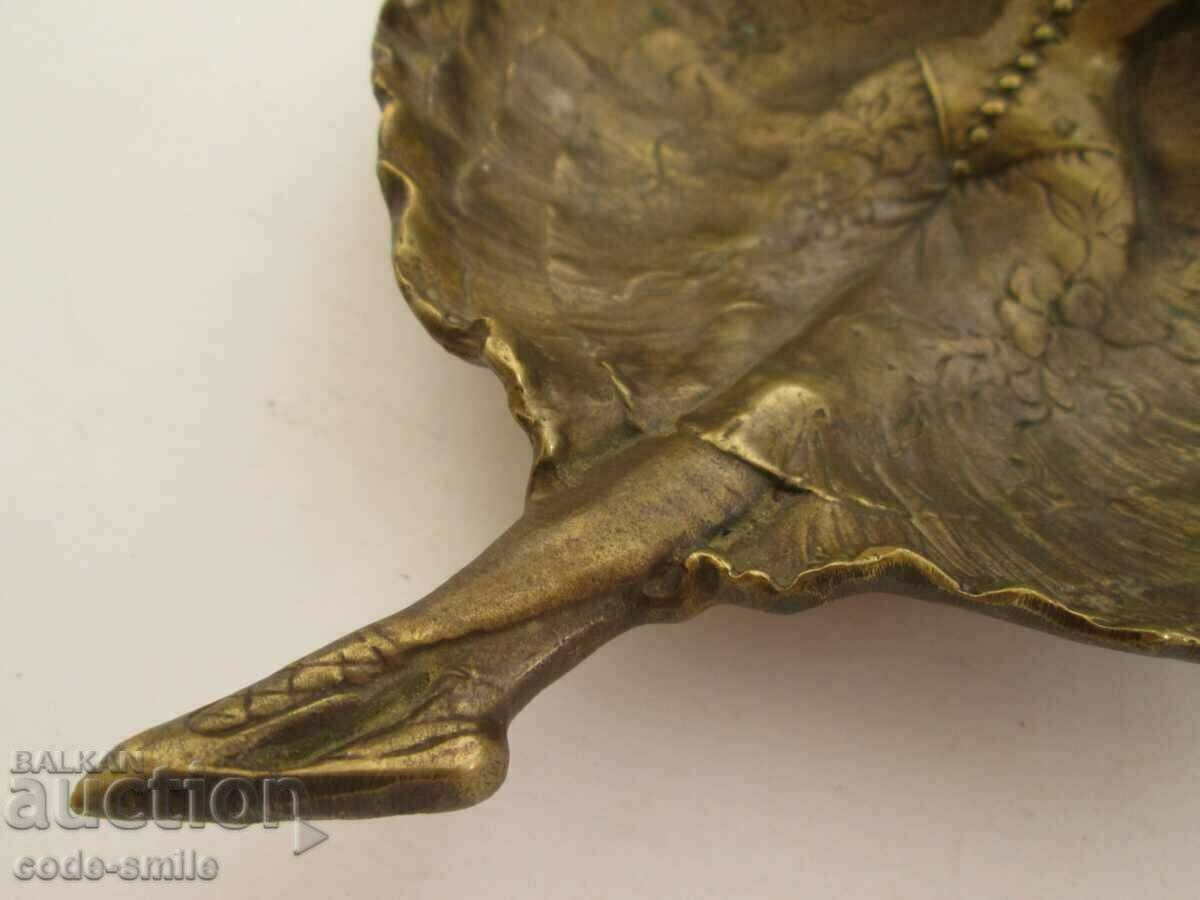 Auction  Old bronze figure plastic ballerina marked