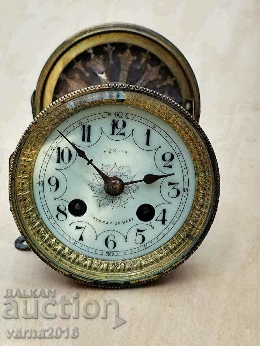 Mecanism de ceas francez antic