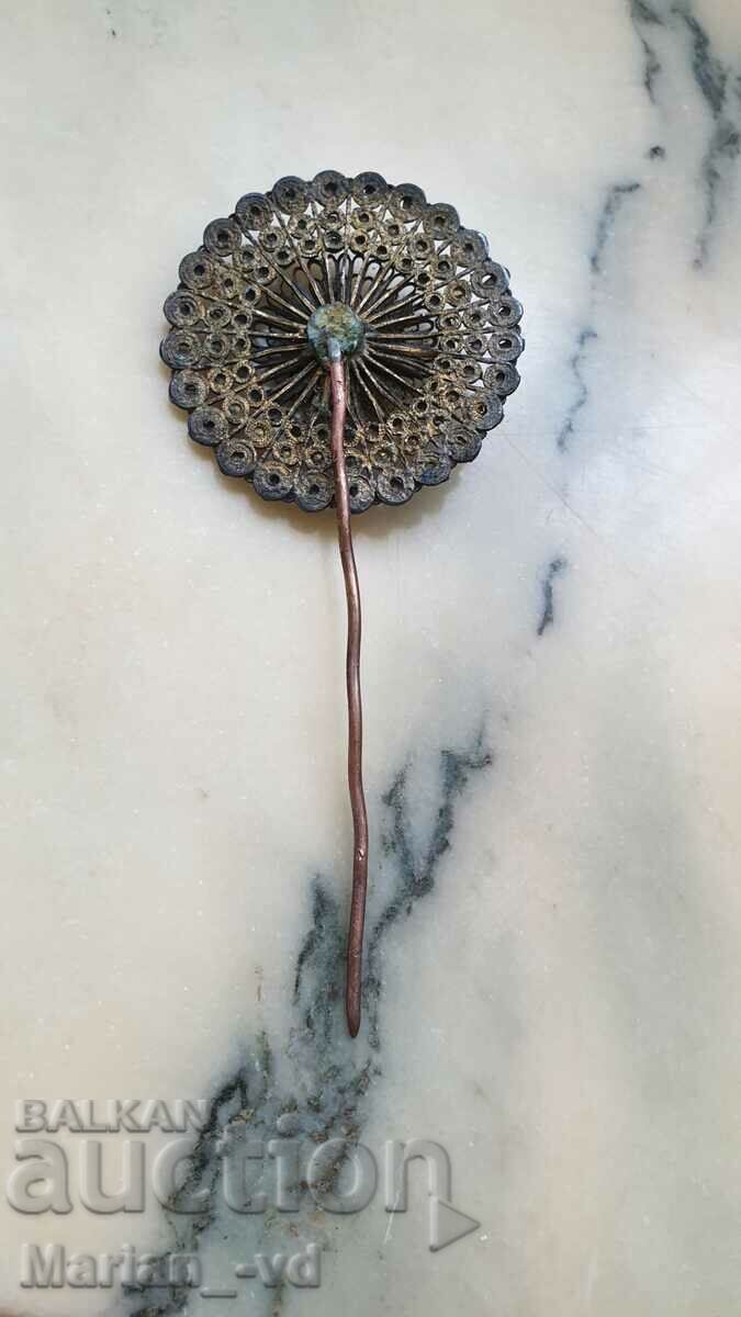 Delivery of RENAISSANCE HAIR PIN Delivery of RENAISSANCE HAIR PIN