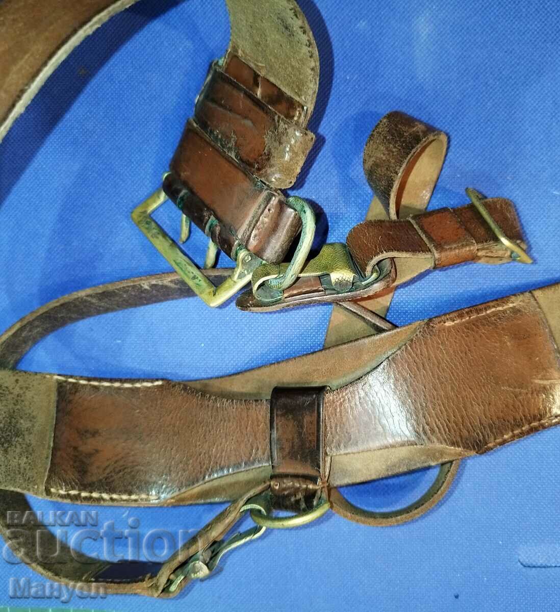 Auction Old Imperial Officer's Battle Belt. Auction Old Imperial Officer's Battle Belt.