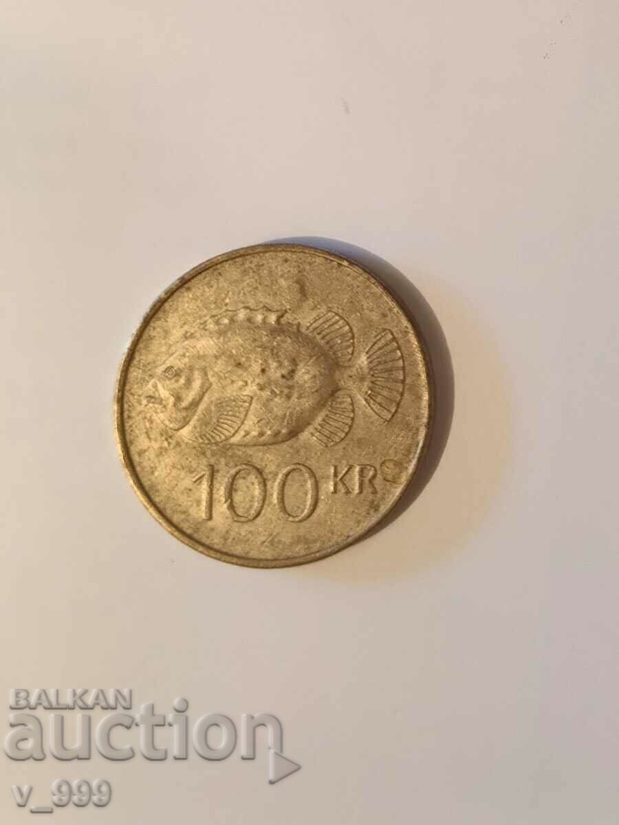 Coin 100 kroner from Iceland
