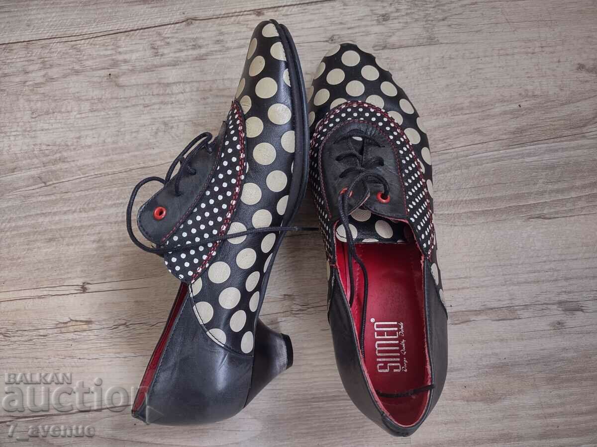 Delivery of Women's shoes made of genuine leather, beautiful 07/08/2024 Delivery of Women's shoes made of genuine leather, beautiful 07/08/2024