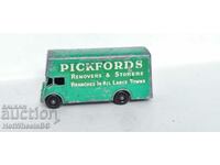 -MATCHBOX LESNEY. No 46B "Pickfords" Removal Van 1960