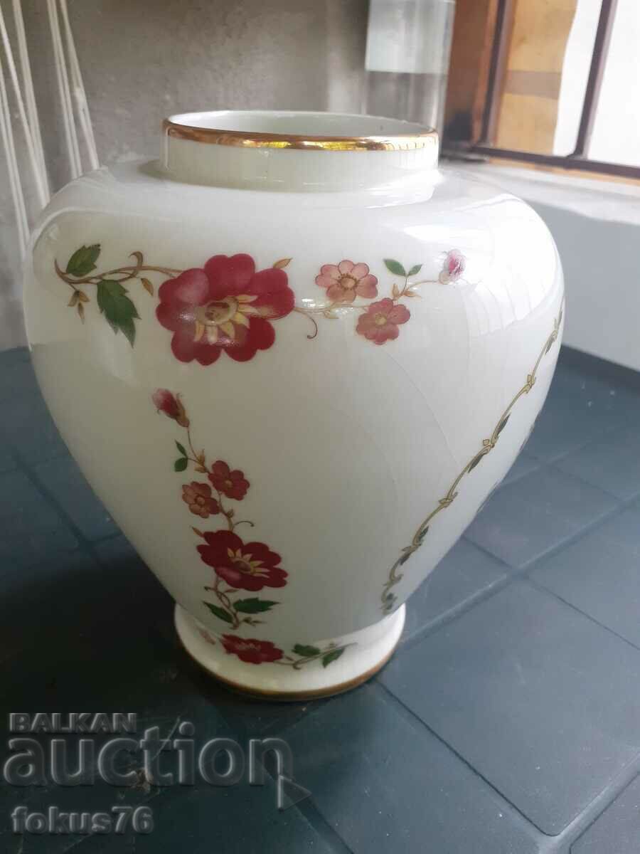 Old Hellas porcelain vase with price 150.00 BGN | € 76.69 Old Hellas porcelain vase with price 150.00 BGN | € 76.69