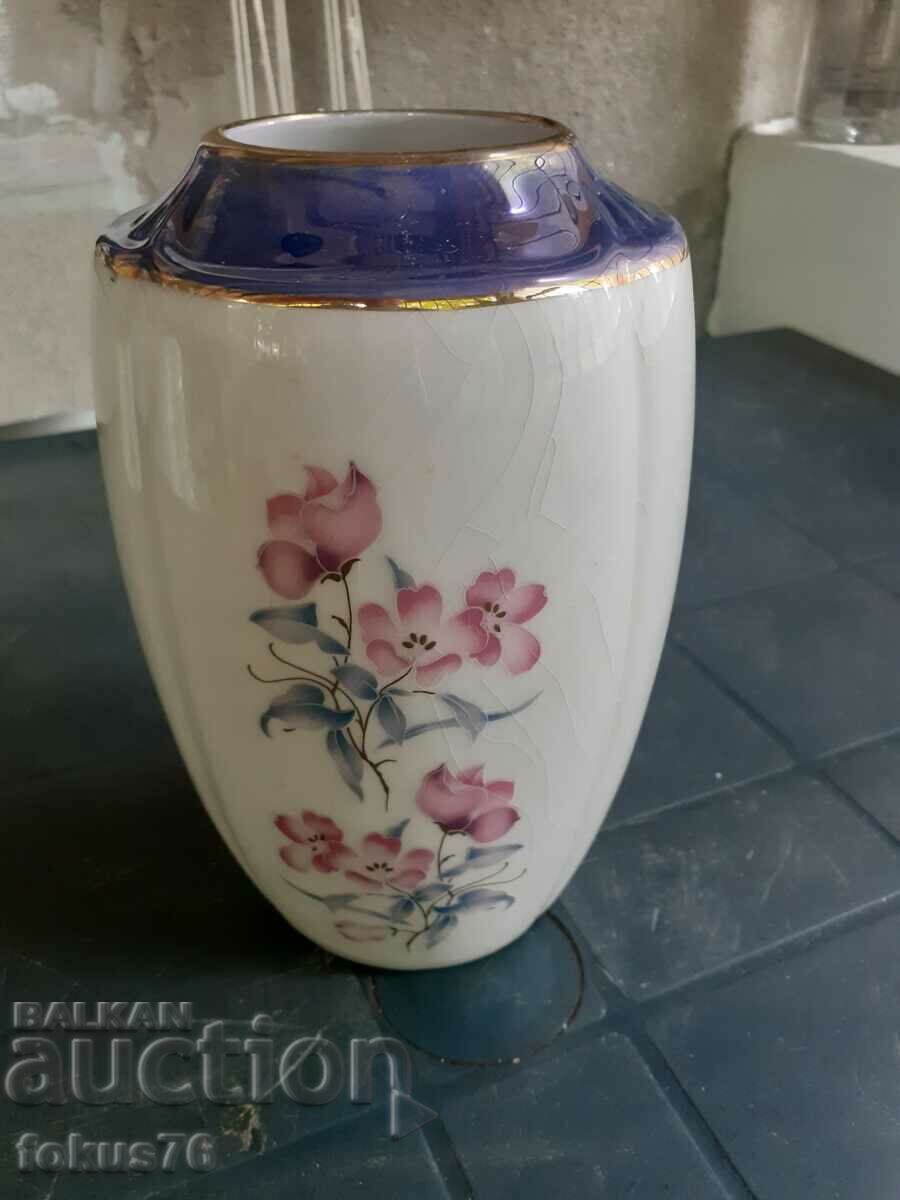 Παλαιό μακεδονικό πορσελάνινο βάζο με τιμή 119.00 BGN | € 60.84 Παλαιό μακεδονικό πορσελάνινο βάζο με τιμή 119.00 BGN | € 60.84