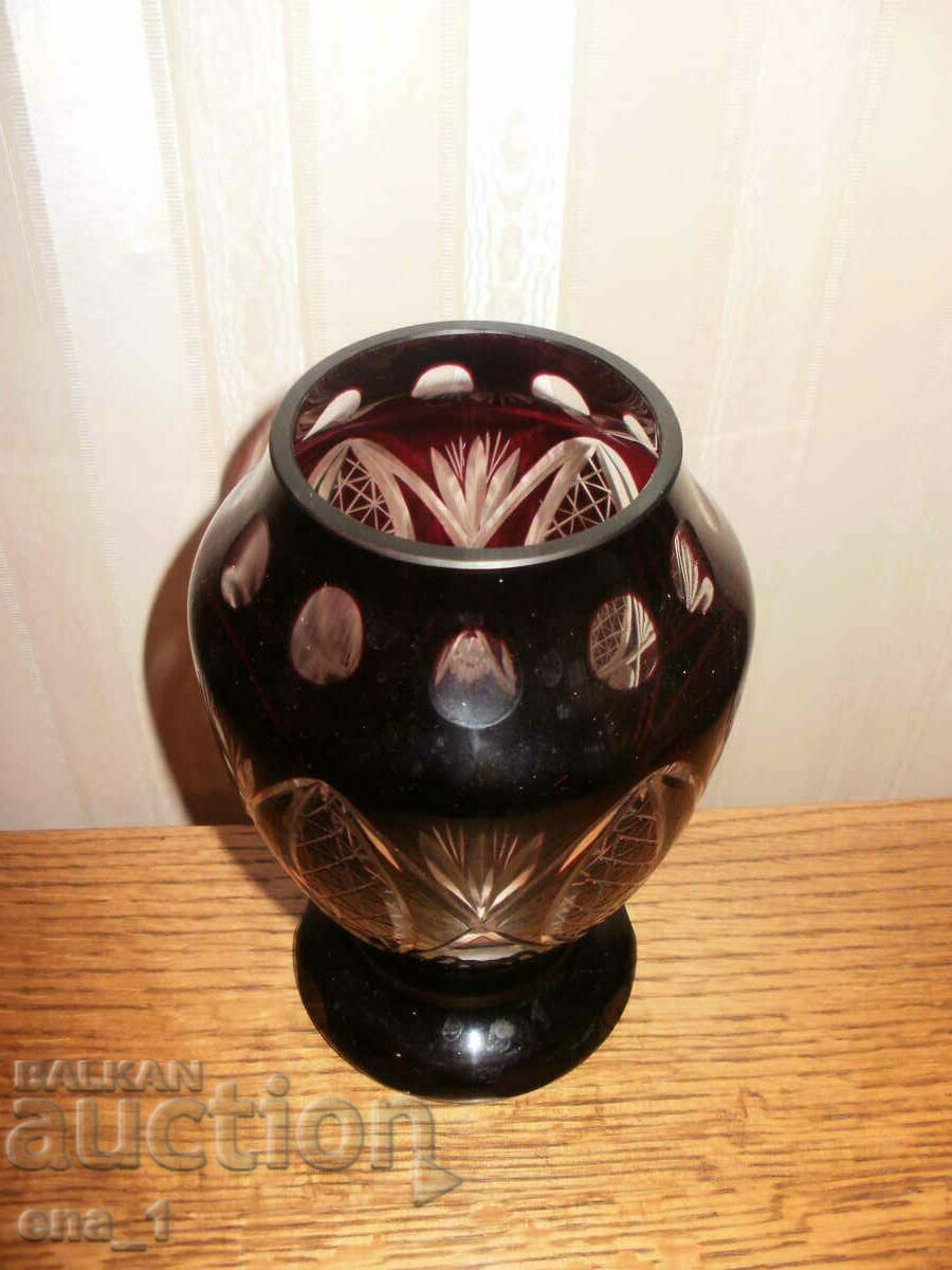 2 beautiful lead crystal vases, 18 cm high. - 6 2 beautiful lead crystal vases, 18 cm high. - 6