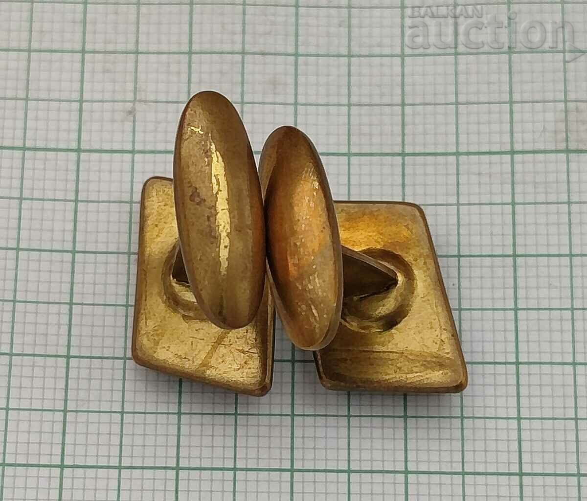 BUTTONS OLD No. 4 with price 10.00 BGN | € 5.11 BUTTONS OLD No. 4 with price 10.00 BGN | € 5.11