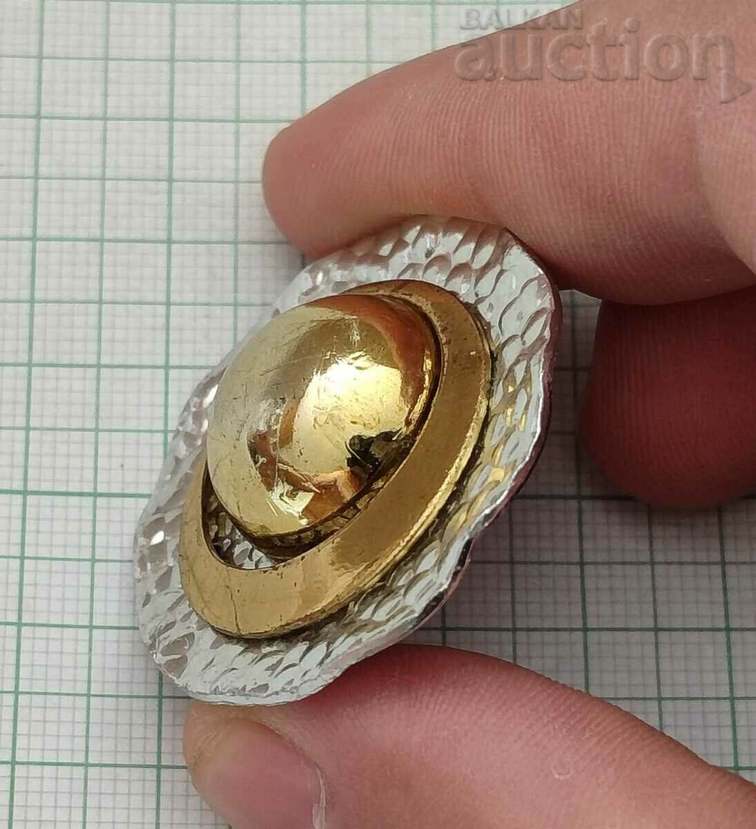 BROOCH JEWELRY with price 5.00 BGN | € 2.56 BROOCH JEWELRY with price 5.00 BGN | € 2.56