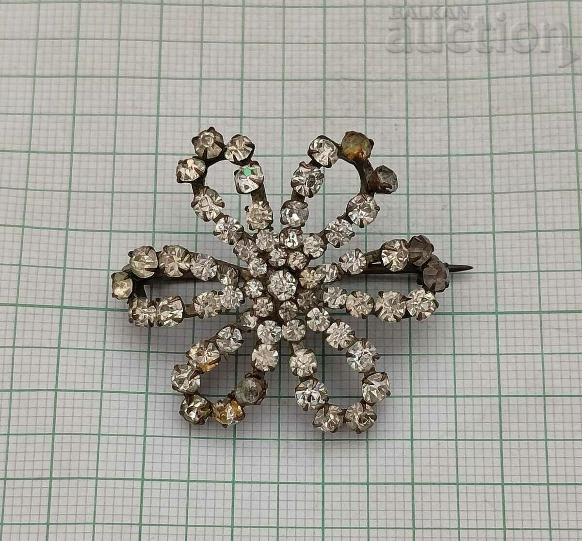 BROOCH JEWELRY