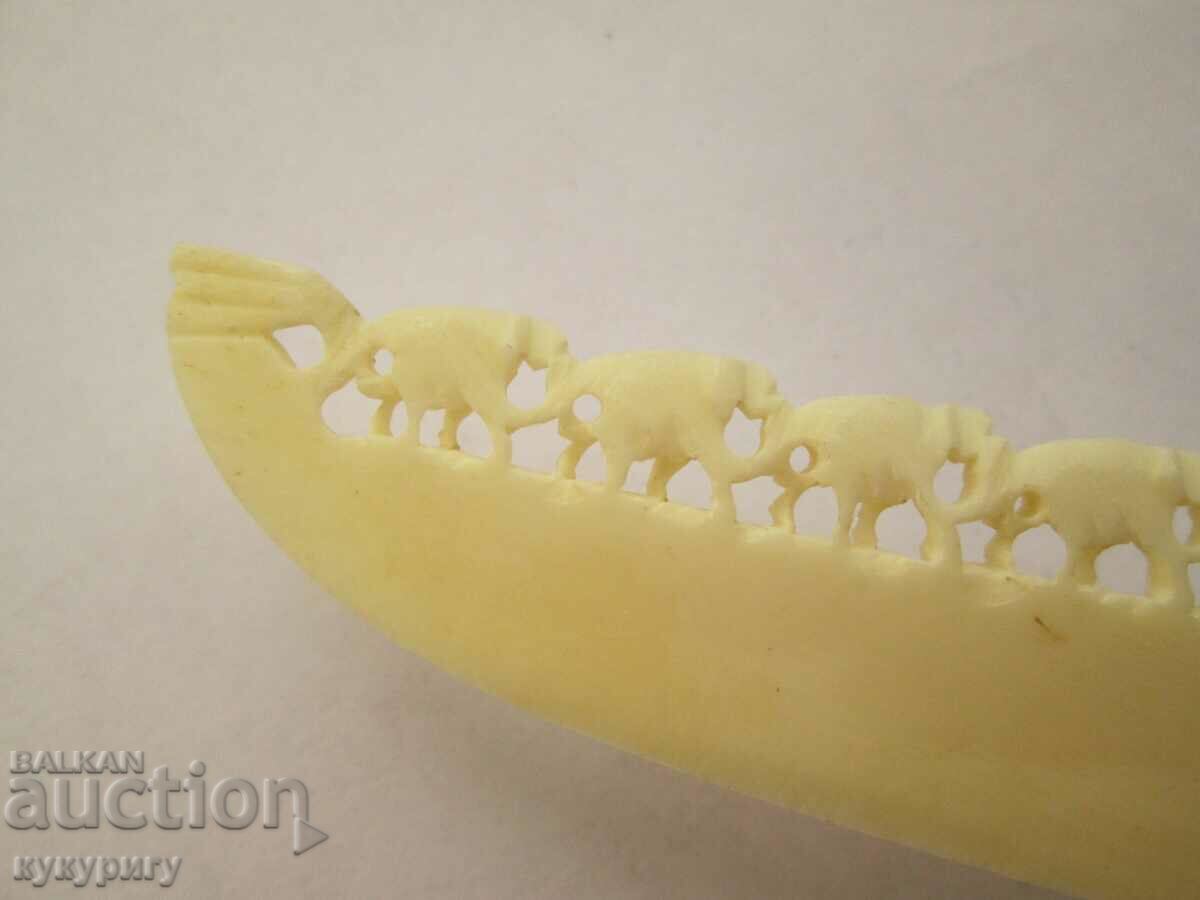 Auction Old bone letter knife with elephant elephant decoration Auction Old bone letter knife with elephant elephant decoration
