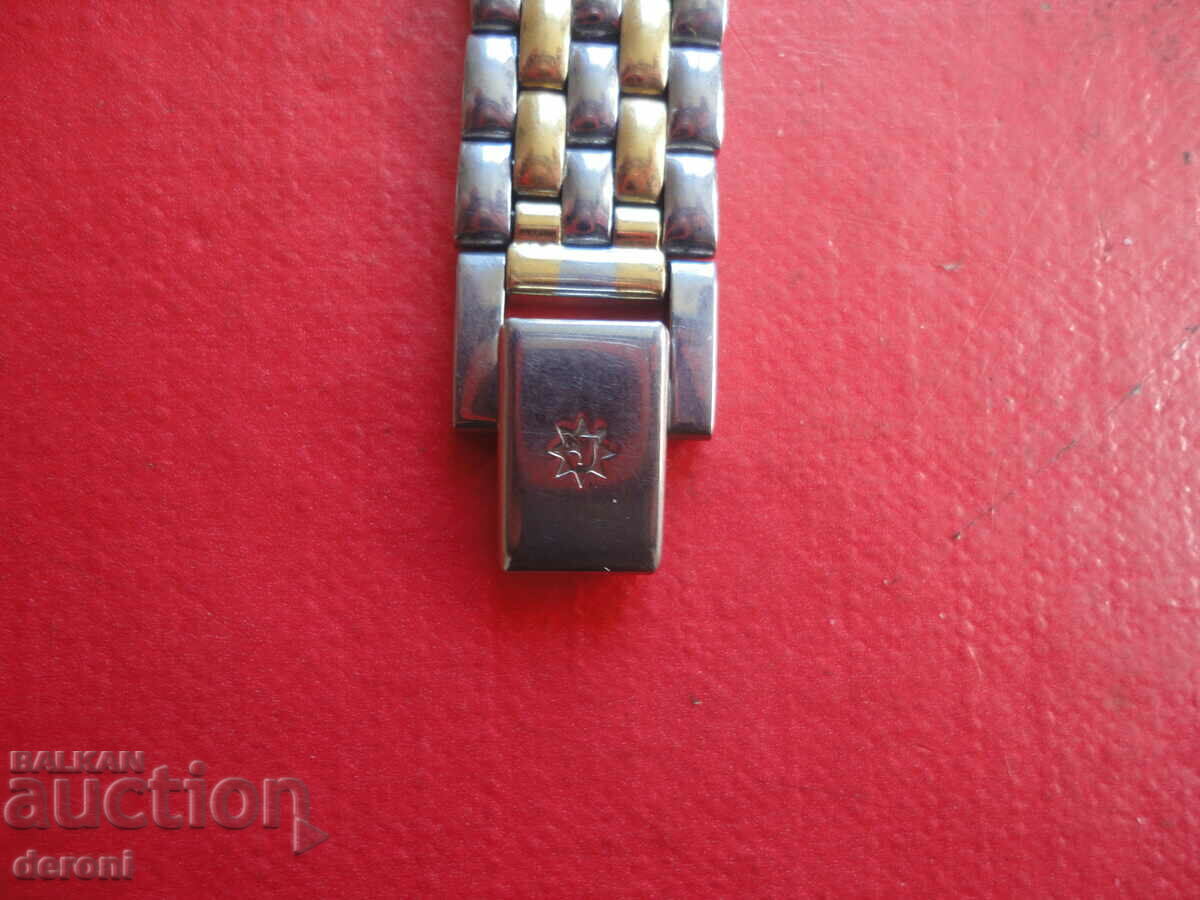Auction  Junhans quarts German quartz watch