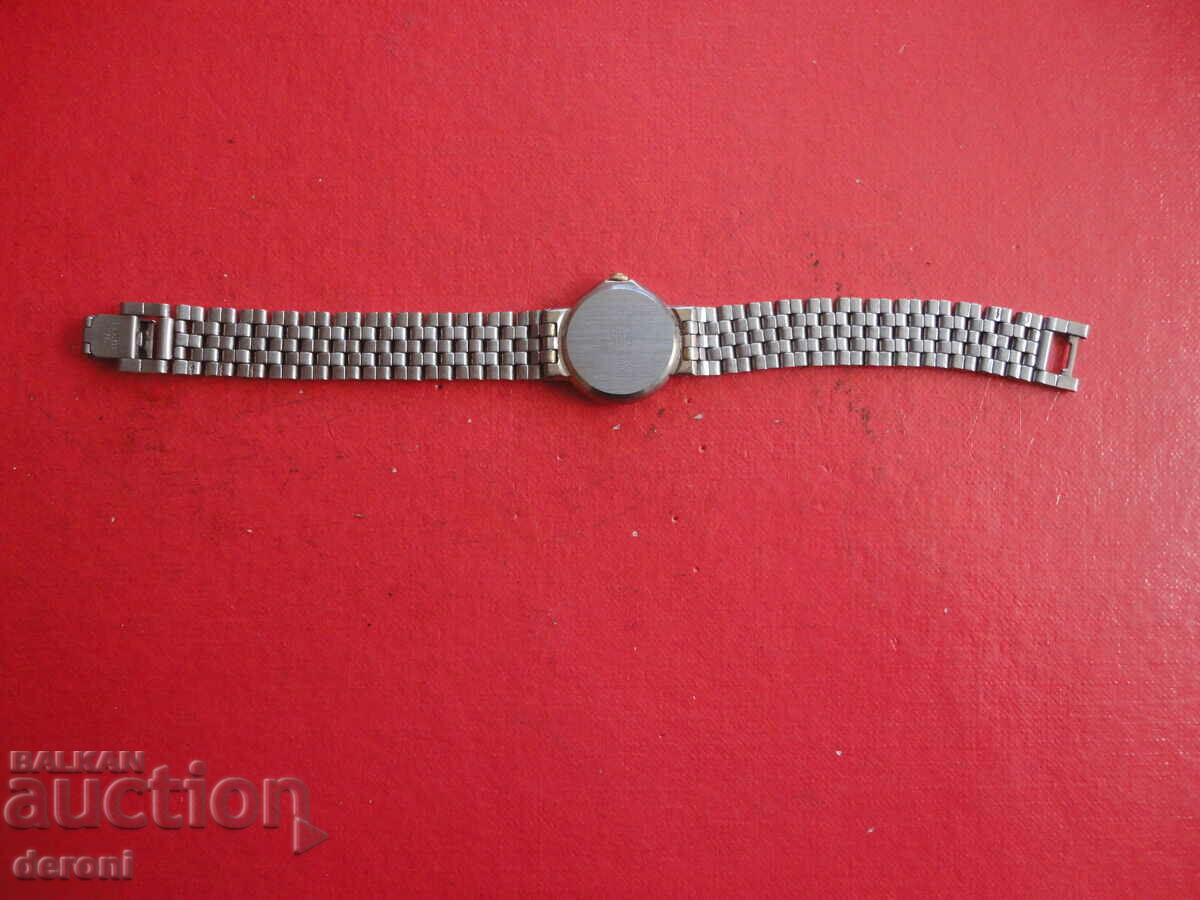 Delivery of Junhans quarts German quartz watch