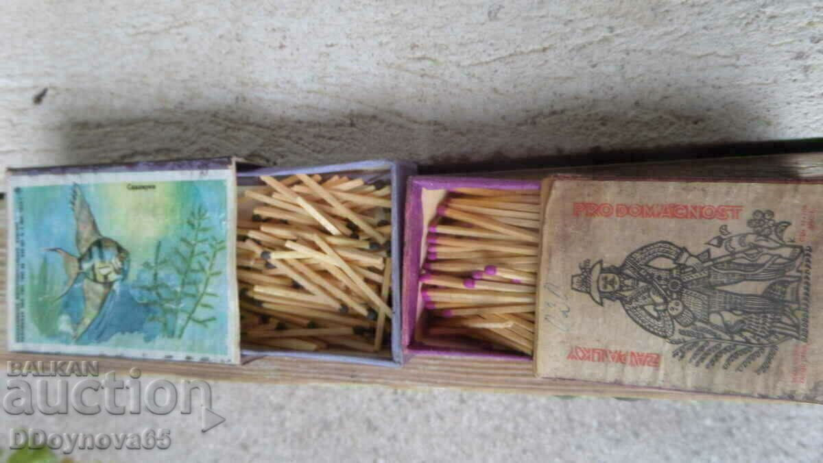 2 pcs. collectible matches - 5 2 pcs. collectible matches - 5