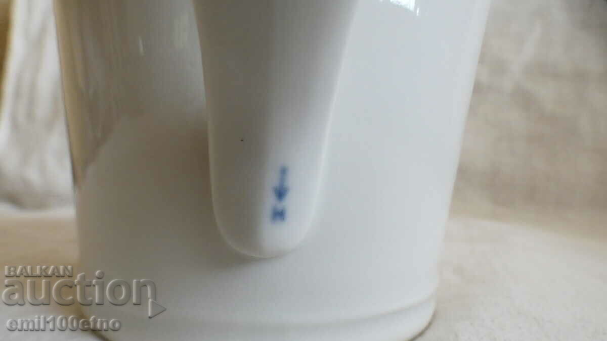 Measuring Jug solid old porcelain with interesting markings - 6 Measuring Jug solid old porcelain with interesting markings - 6