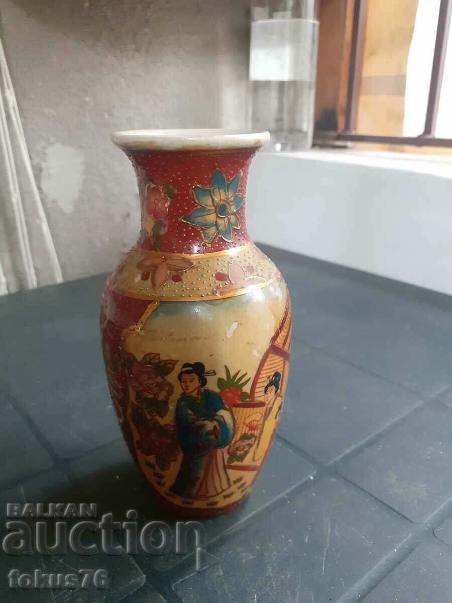 Auction Beautiful Satsuma Satsuma porcelain vase Auction Beautiful Satsuma Satsuma porcelain vase