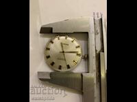 Швейцарски механизъм от мъжки часовник.Работи. 1