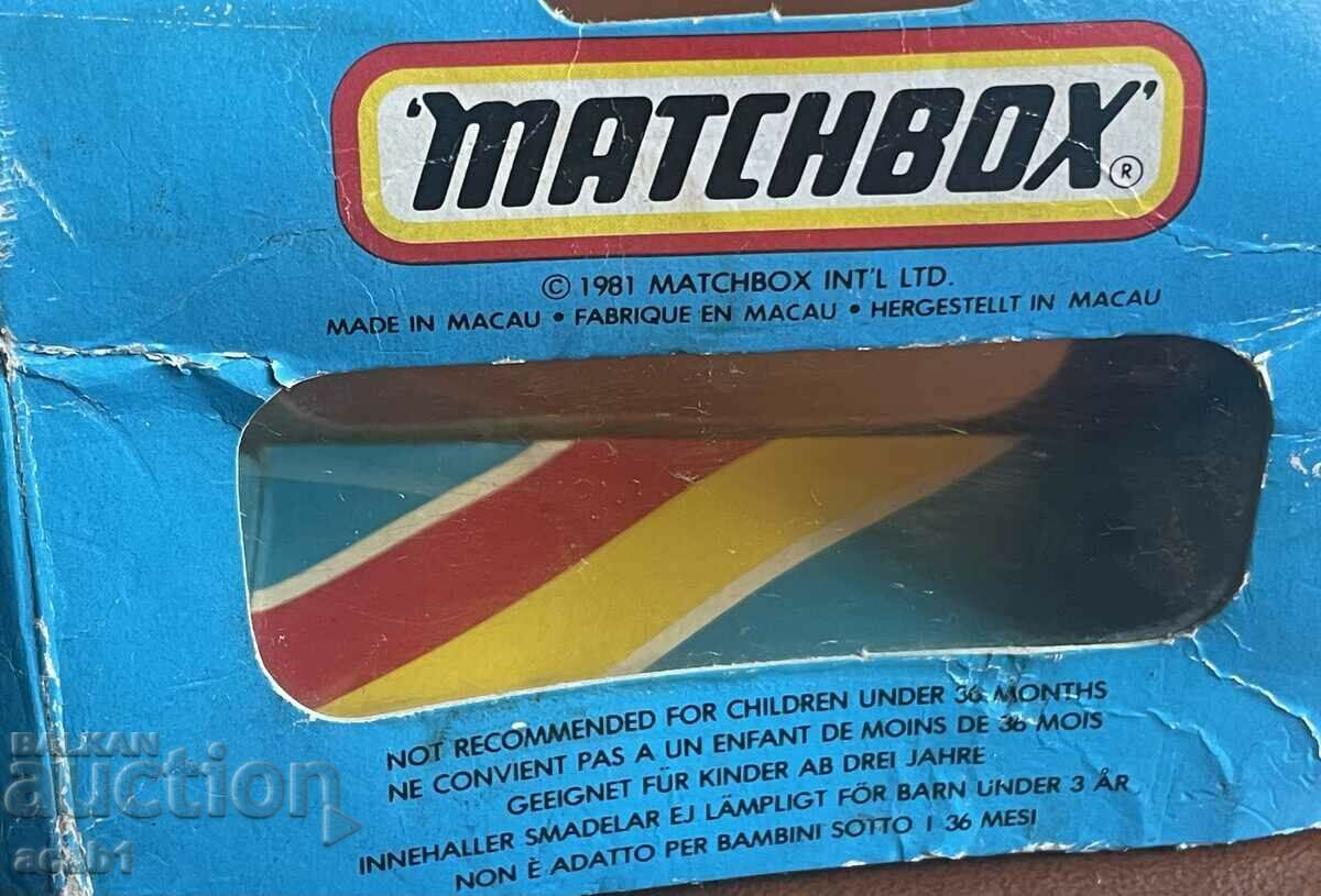 Auction  MATCHBOX 1983 SAND DIGGER