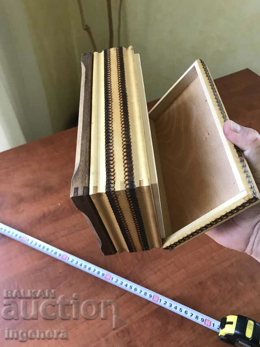 Delivery of BOX WOOD PYROGRAPH DRAWING ANTIQUE FROM SOCA MOSTRA Delivery of BOX WOOD PYROGRAPH DRAWING ANTIQUE FROM SOCA MOSTRA