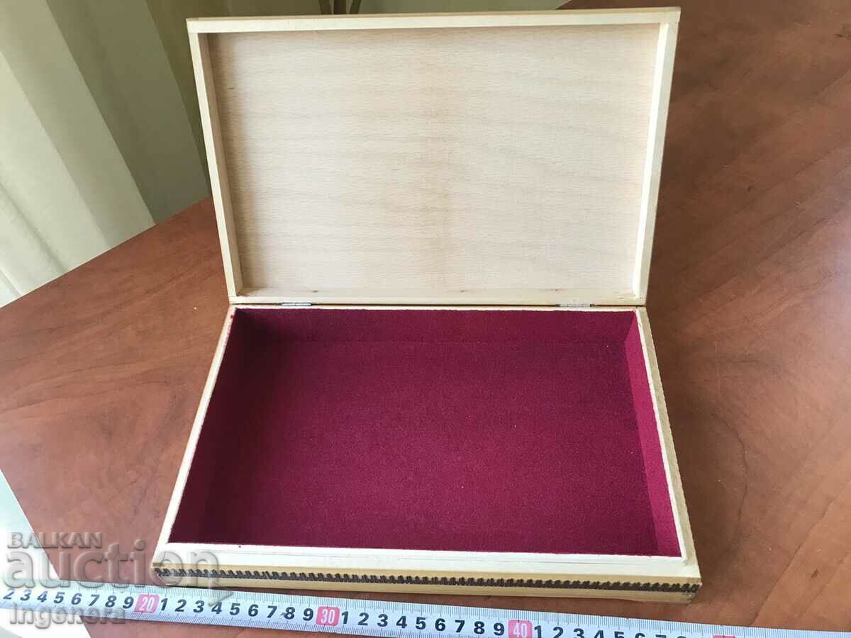 Auction BOX WOOD PYROGRAPH DRAWING ANTIQUE FROM SOCA MOSTRA Auction BOX WOOD PYROGRAPH DRAWING ANTIQUE FROM SOCA MOSTRA