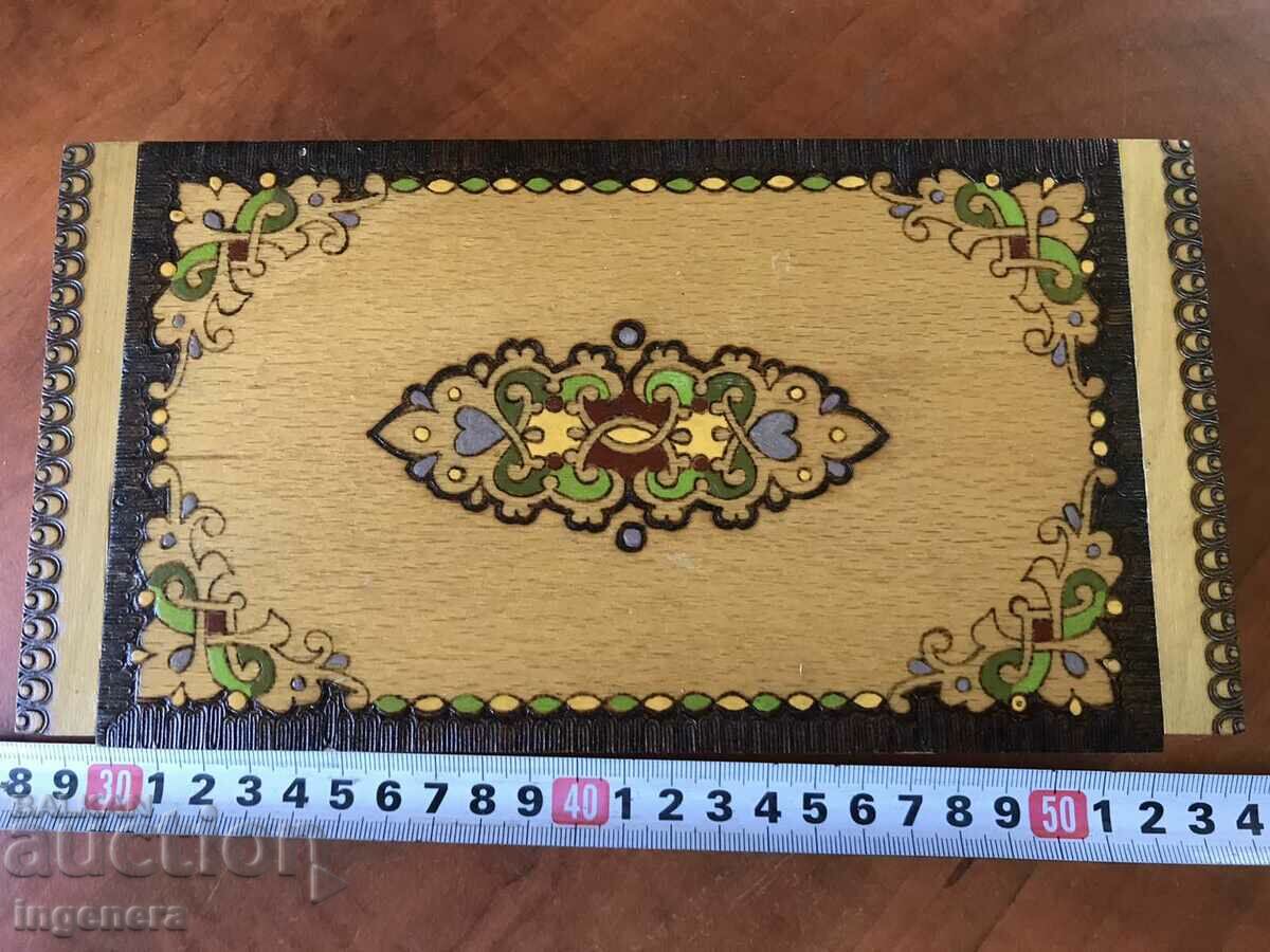 BOX WOOD PYROGRAPH DRAWING ANTIQUE FROM SOCA MOSTRA with price 39.00 BGN | € 19.94 BOX WOOD PYROGRAPH DRAWING ANTIQUE FROM SOCA MOSTRA with price 39.00 BGN | € 19.94