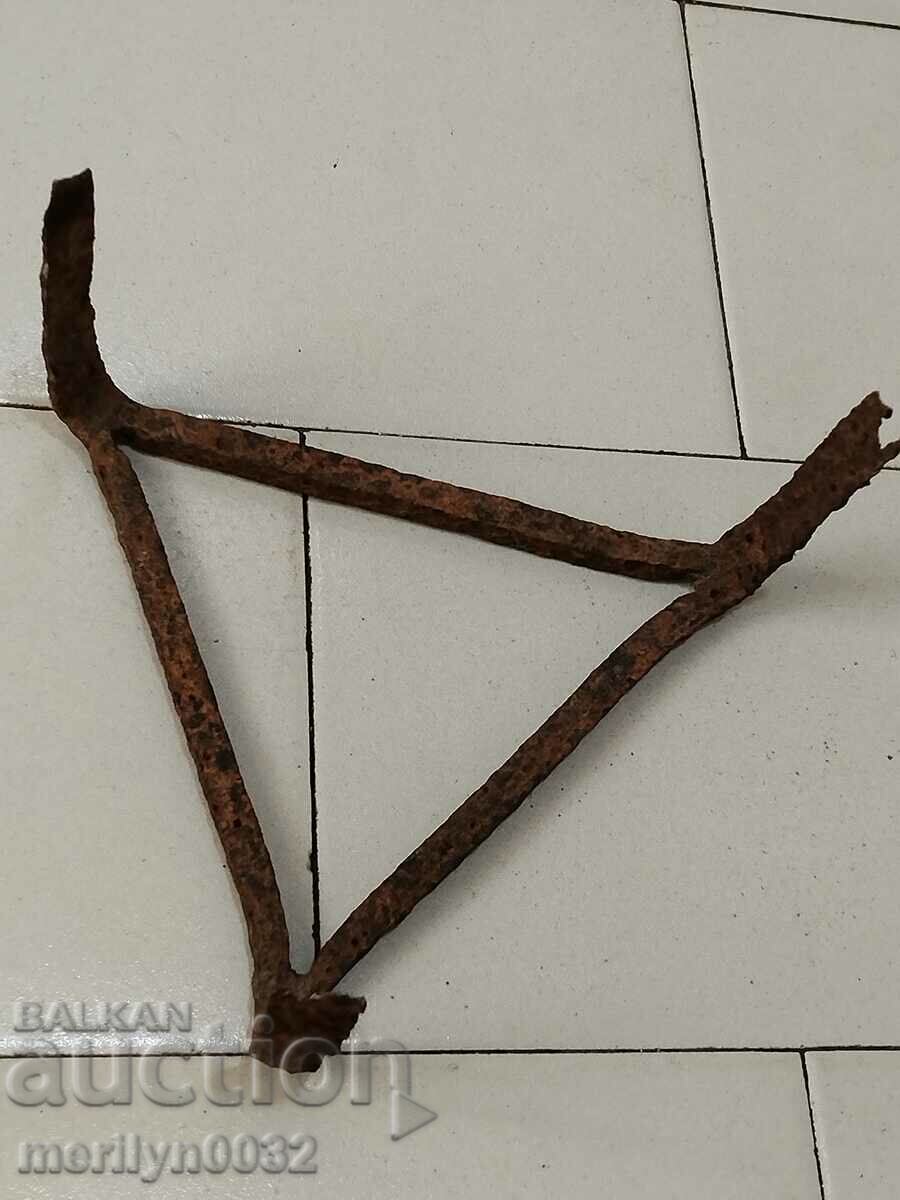 Delivery of Old forged Sazhek Pyrostia wrought iron Pyrostia