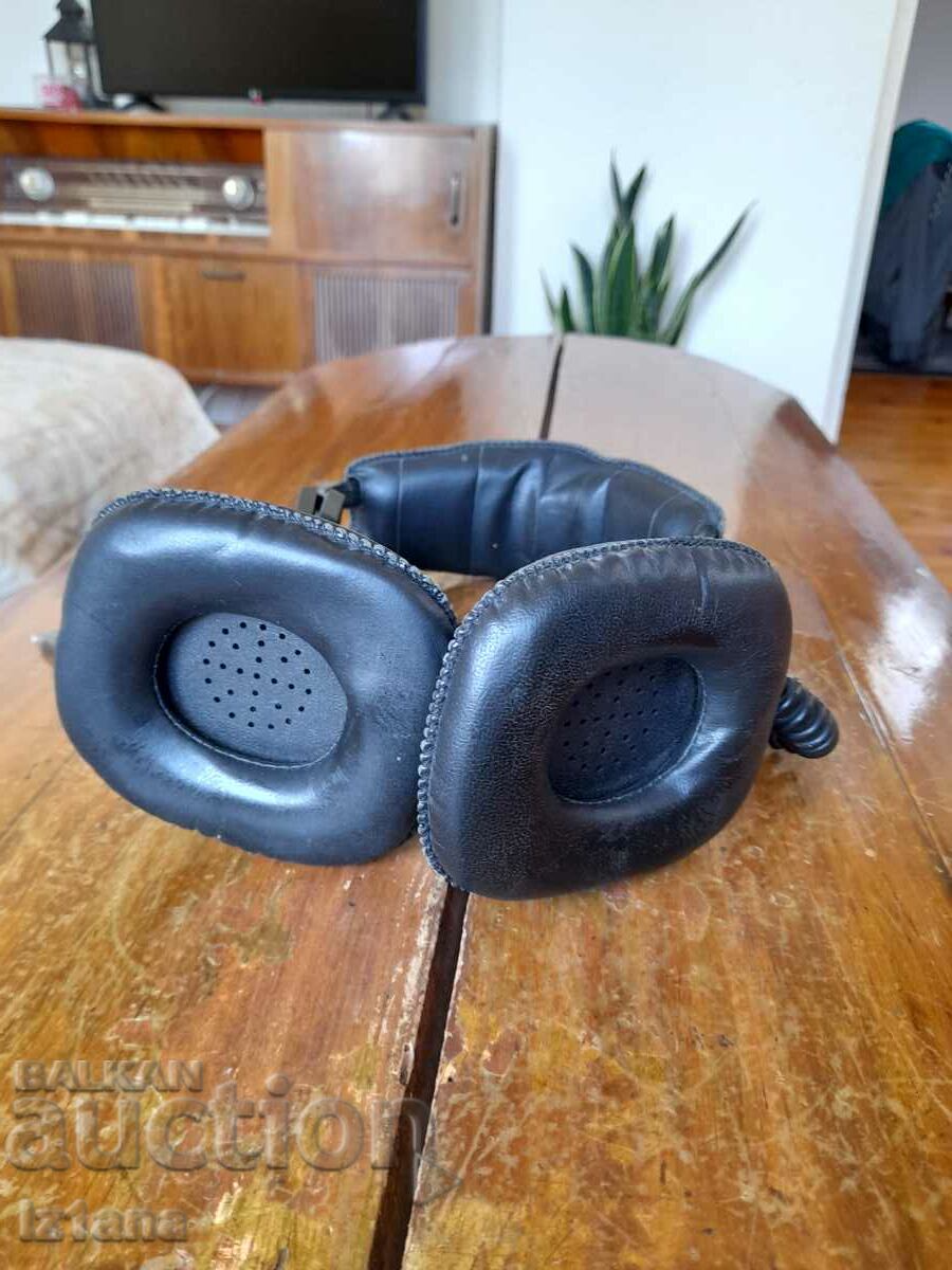 Аукцион Стари слушалки Daytron Аукцион Стари слушалки Daytron