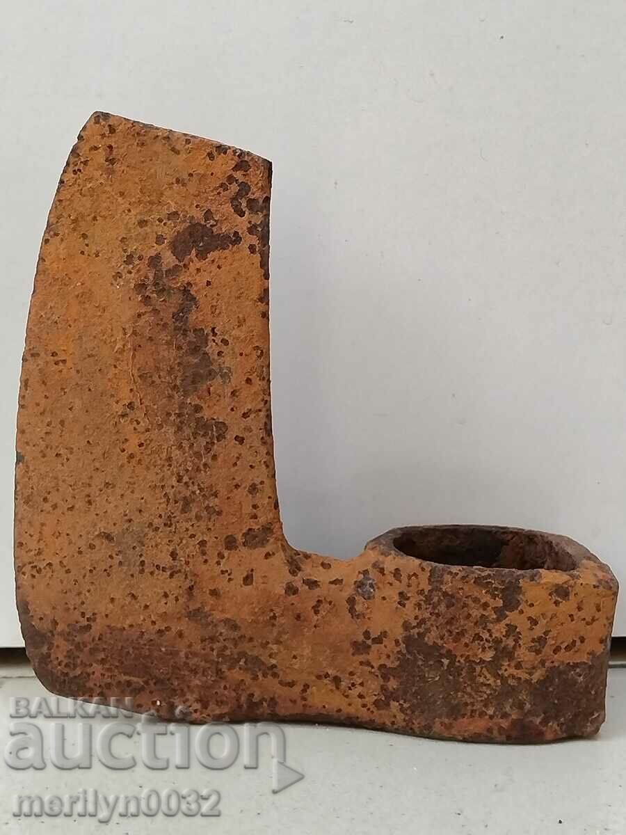 Old ax ax satyr hatchet without sap - 5 Old ax ax satyr hatchet without sap - 5