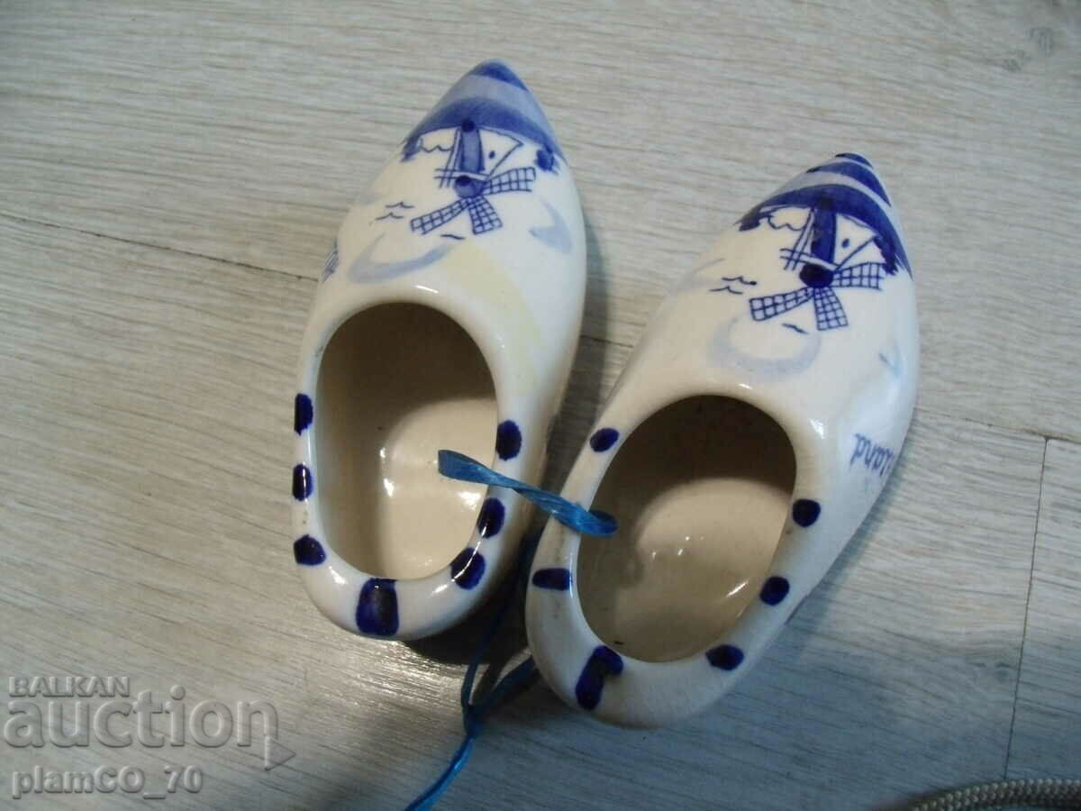 Delivery of No.*7624 old china shoes Delivery of No.*7624 old china shoes