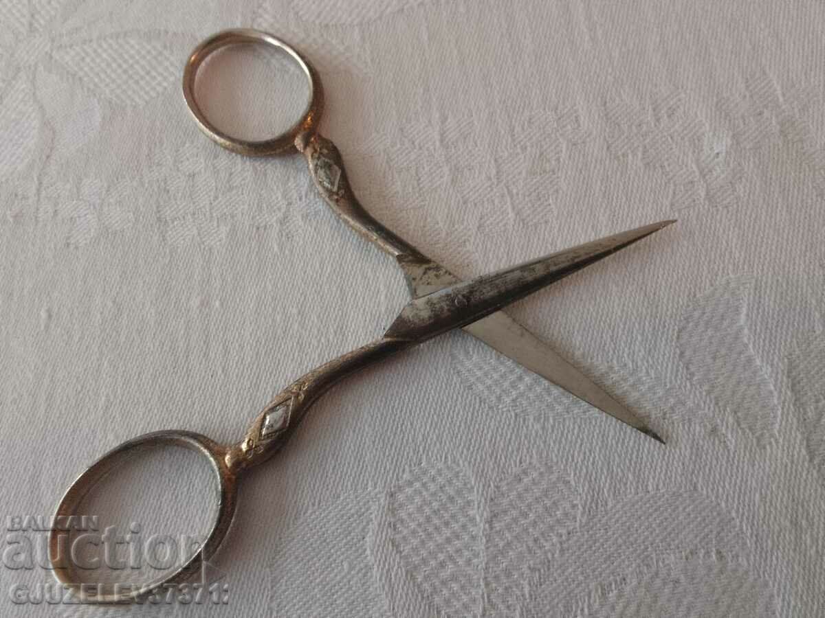 Collectible Old Scissors with price 69.00 BGN | € 35.28 Collectible Old Scissors with price 69.00 BGN | € 35.28