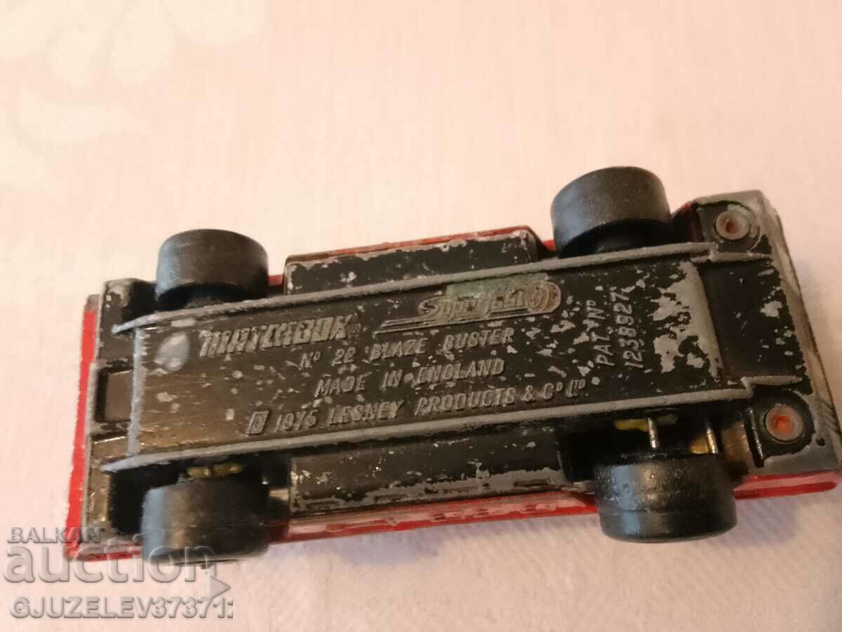 Delivery of matchbox carts english Delivery of matchbox carts english