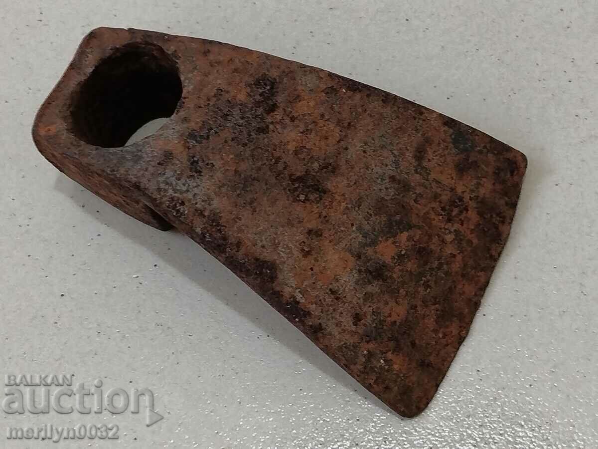 Auction Renaissance Tesla, tool, tools Auction Renaissance Tesla, tool, tools