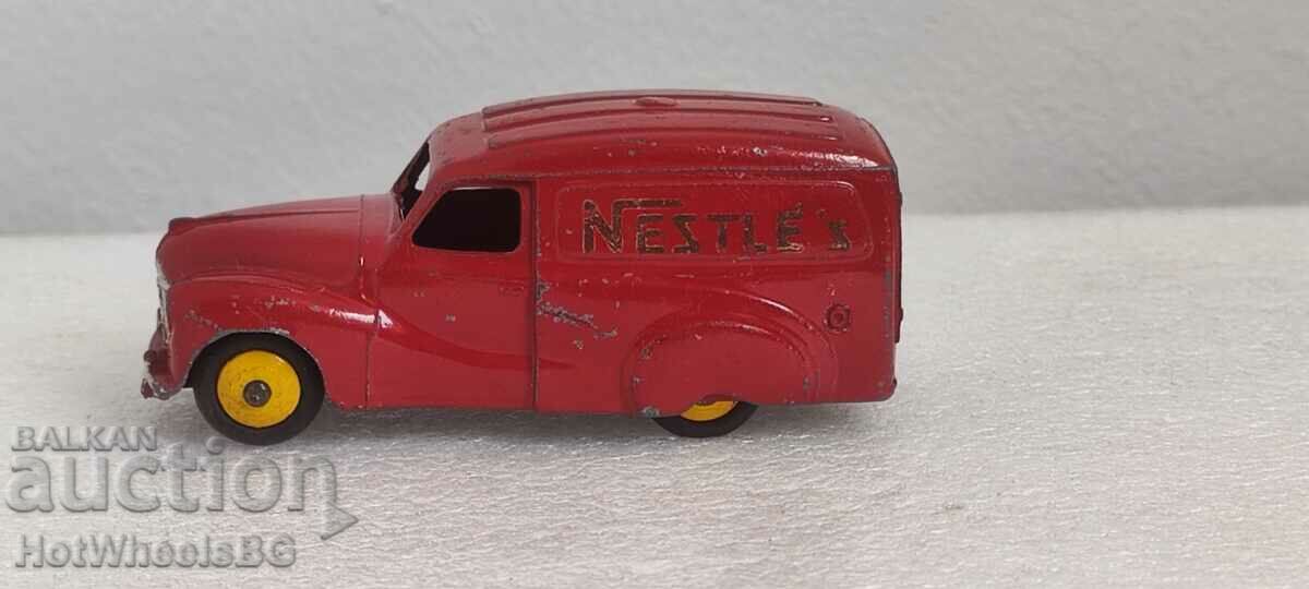 DINKY TOYS Meccano Ltd-No 471 Austin van "Nestle"