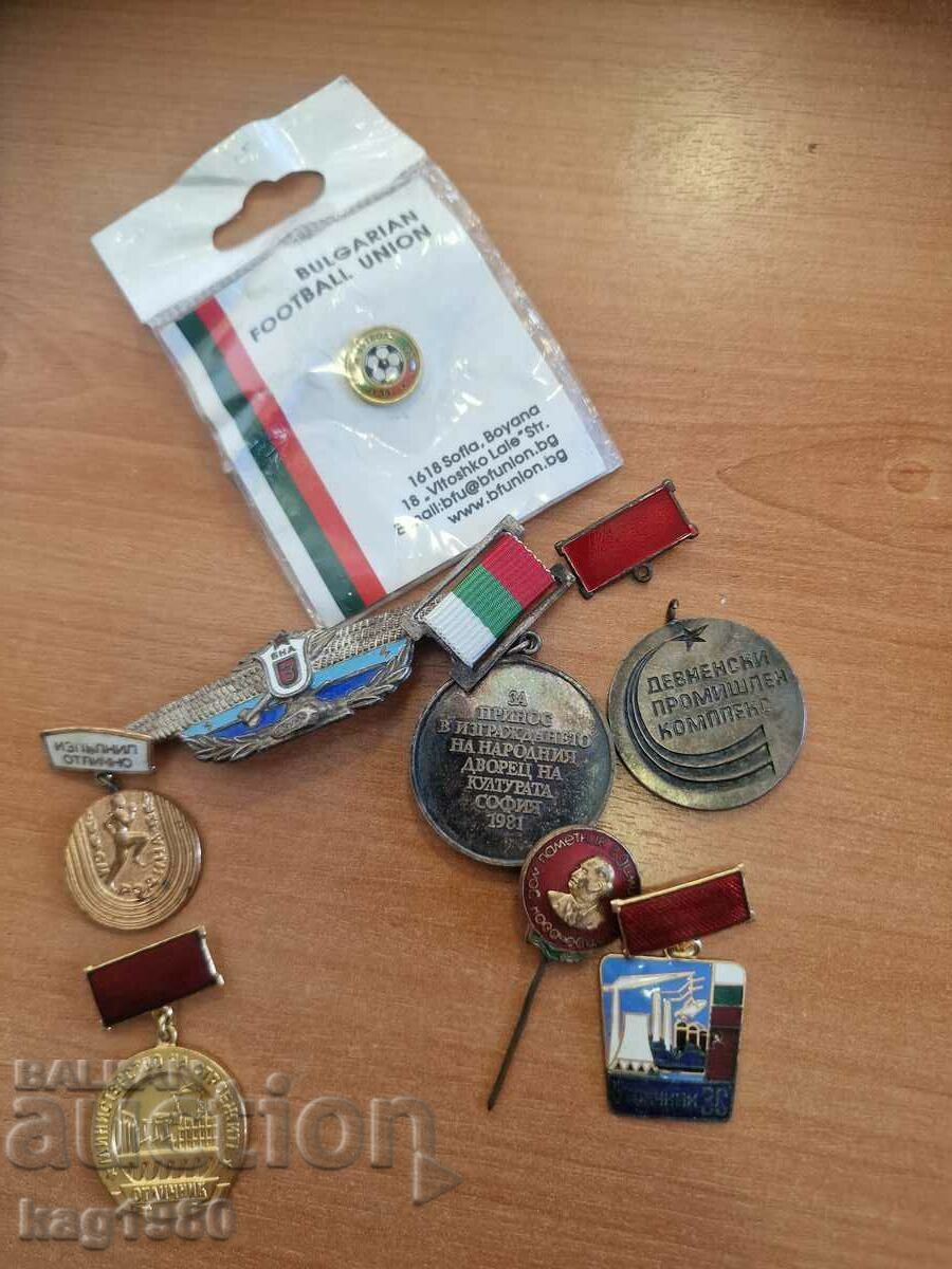 Lot of badges medals