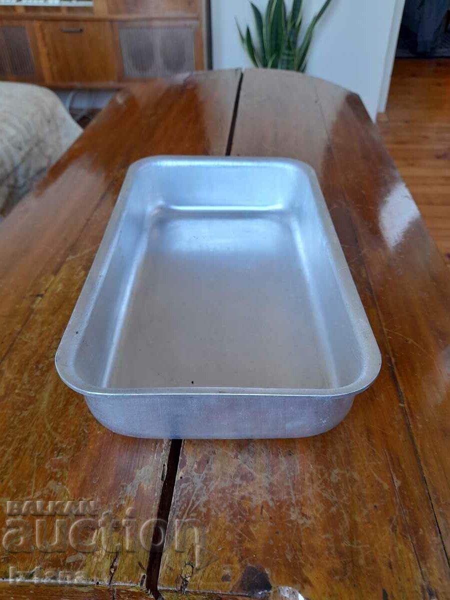 Old aluminum tray, casserole with price 42.00 BGN | € 21.47 Old aluminum tray, casserole with price 42.00 BGN | € 21.47