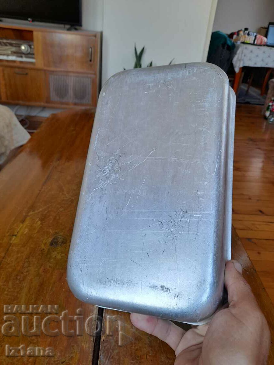Old aluminum tray, casserole - 7 Old aluminum tray, casserole - 7