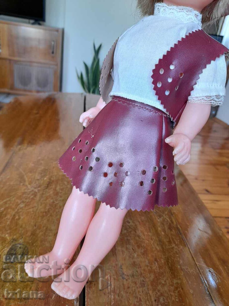 Auction Old doll Auction Old doll