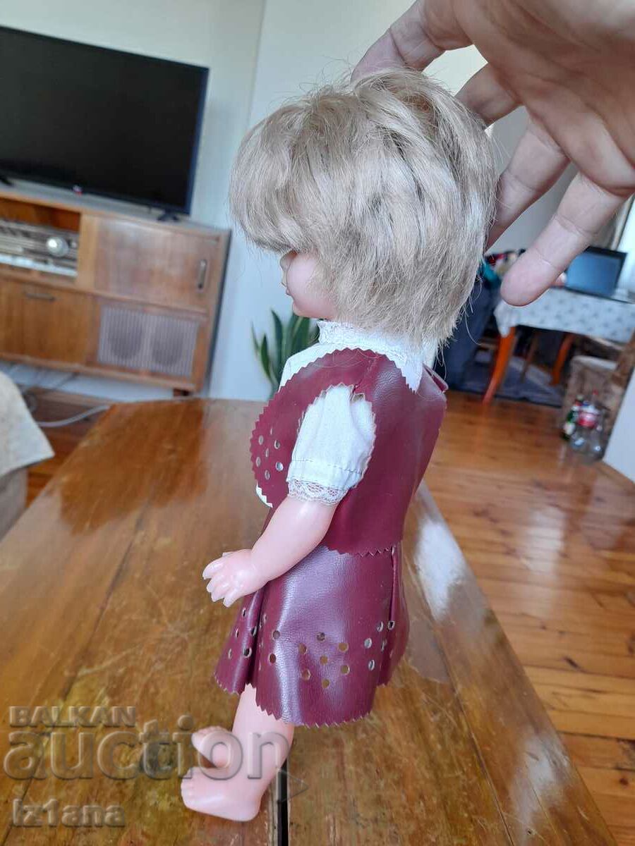 Delivery of Old doll Delivery of Old doll