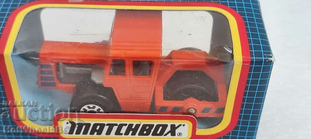 MATCHBOX LESNEY. No. MB 68 E Road Roller with price 20.00 BGN | € 10.23 MATCHBOX LESNEY. No. MB 68 E Road Roller with price 20.00 BGN | € 10.23
