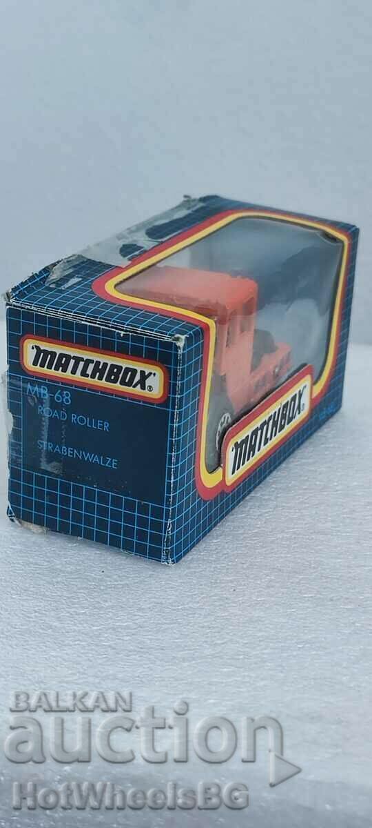 Auction MATCHBOX LESNEY. No. MB 68 E Road Roller Auction MATCHBOX LESNEY. No. MB 68 E Road Roller
