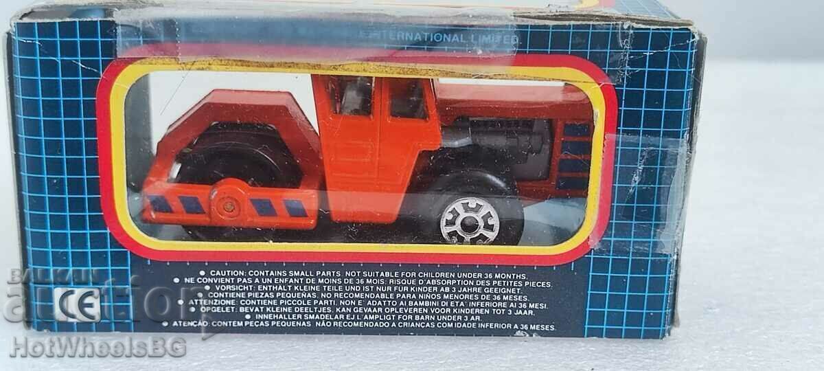 MATCHBOX LESNEY. No. MB 68 E Road Roller - 5 MATCHBOX LESNEY. No. MB 68 E Road Roller - 5