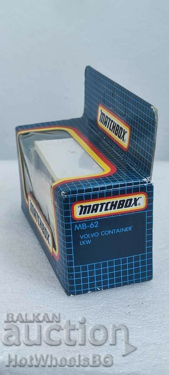 Livrarea CUTIA DE chibrituri LESNEY. No MB 62 Volvo Container Truck "Fedex"
