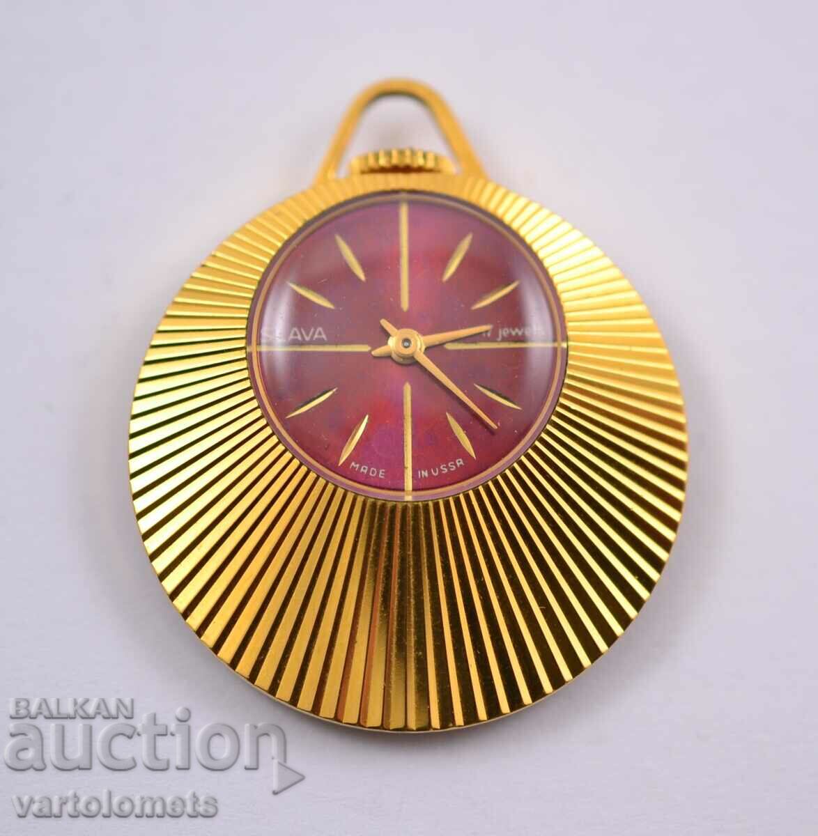 Дамски часовник, медальон с позлата СЛАВА  -   работи