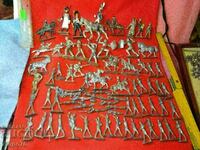 LOT 73 Old LEAD SOLDIERS French STARLUX Knights Germans