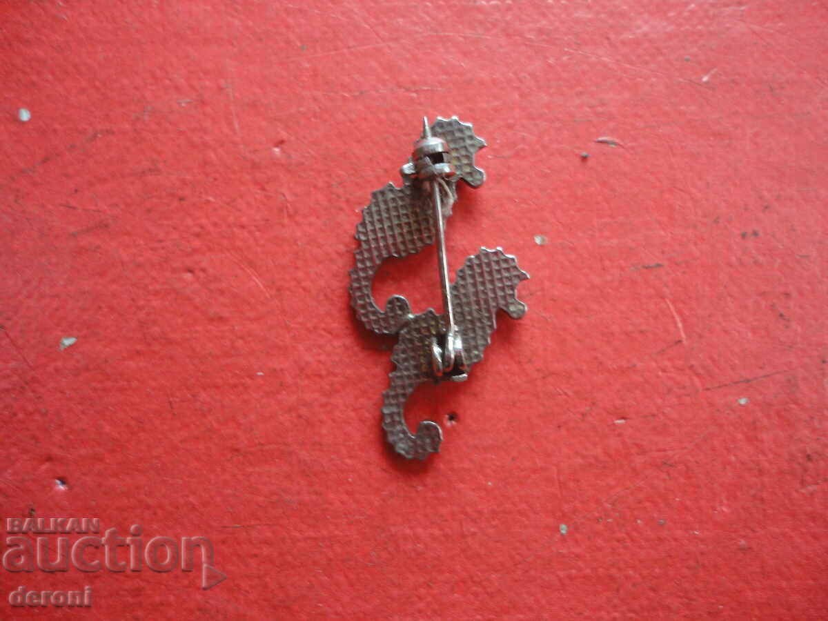 Delivery of Amazing dragonfly brooch Delivery of Amazing dragonfly brooch