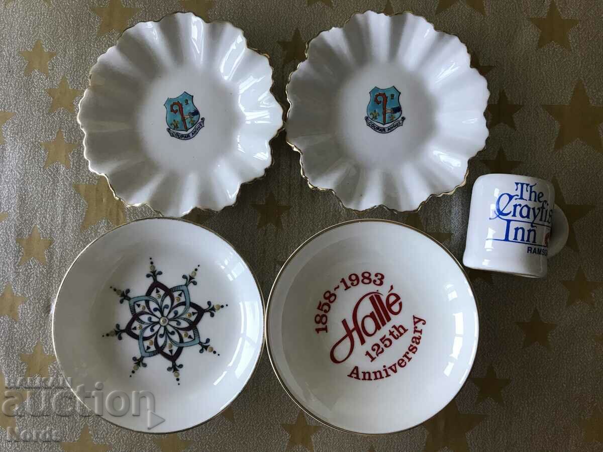 Porcelain saucers